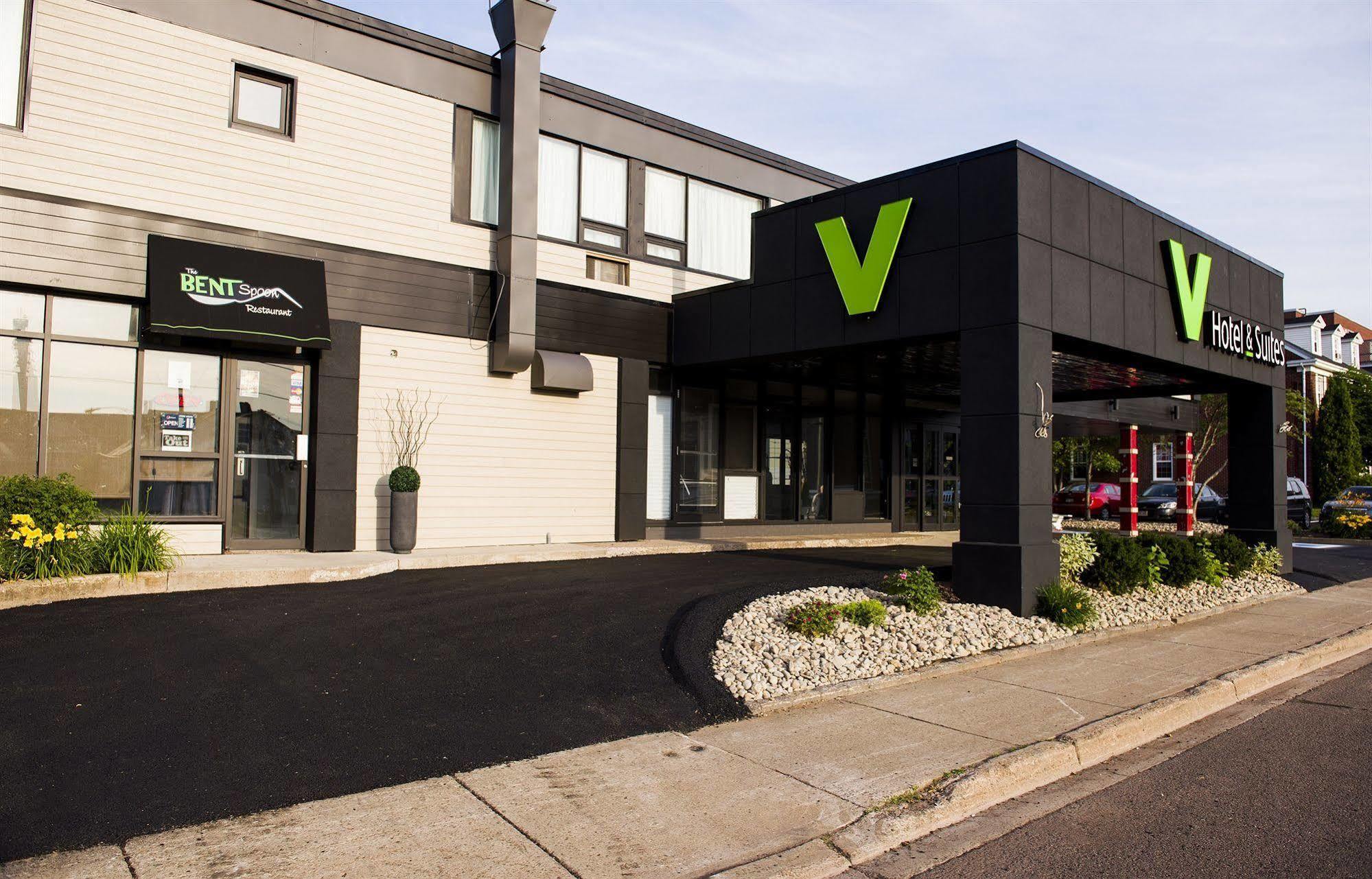 V Hotel & Suites Монктън Екстериор снимка